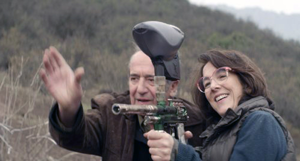 Sergio Hernández as Rodolfo Gloria how to shoot a paintball gun at his amusement park