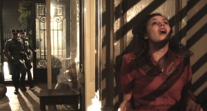 Walking-with-the-Enemy-Hannah-chased-by-Nazis