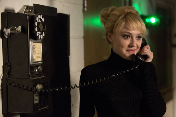Dakota Fanning as Beverly Aadland in a scene from The Last Of Robin Hood