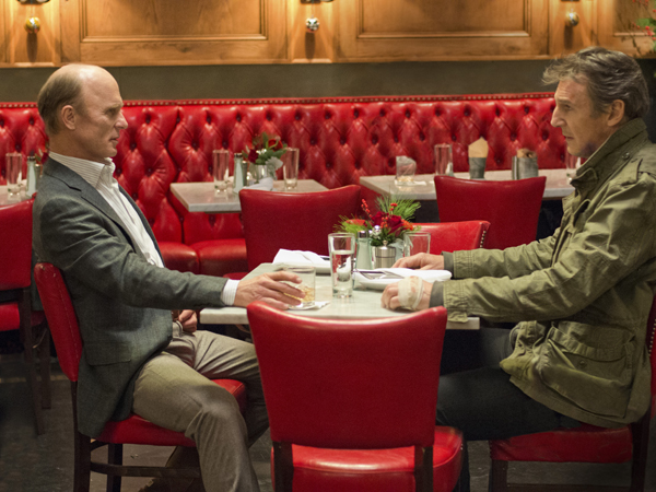 Shawn Maguire (Ed Harris) and Jimmy Conlon (Liam Neeson)