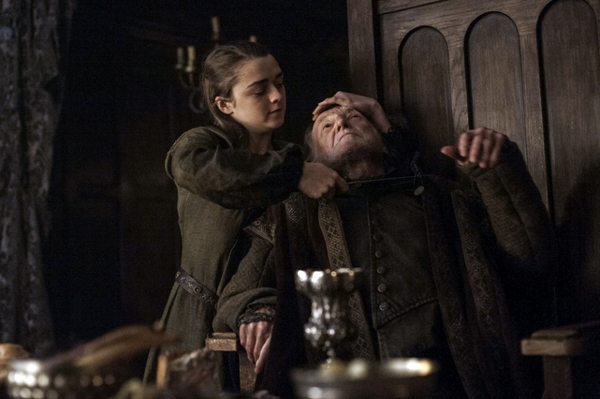 Maisie Williams as Arya Stark makes an attempt at getting revenge in Game of Thrones HBO