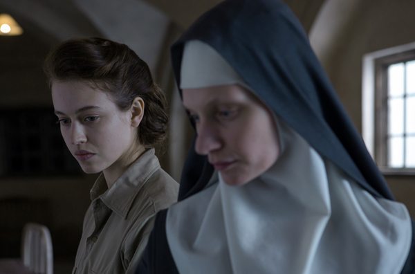 Dr Mathilde Beaulieu (Lou de Laage) works with the help of Sister Maria (Agata Buzek)