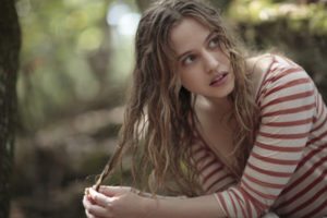 Lou Laage as Jeanne in The Wait