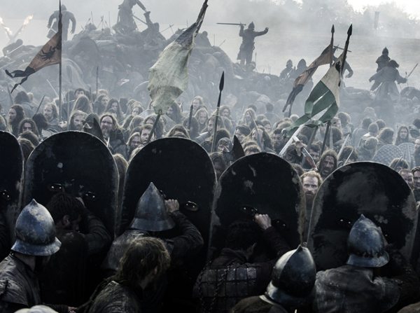 Huge armies clash over Winterfell Castle in Game of Thrones HBO